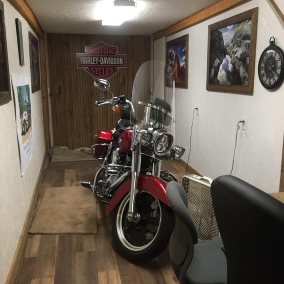 Meet your Posher, James - Picture 1 of 1